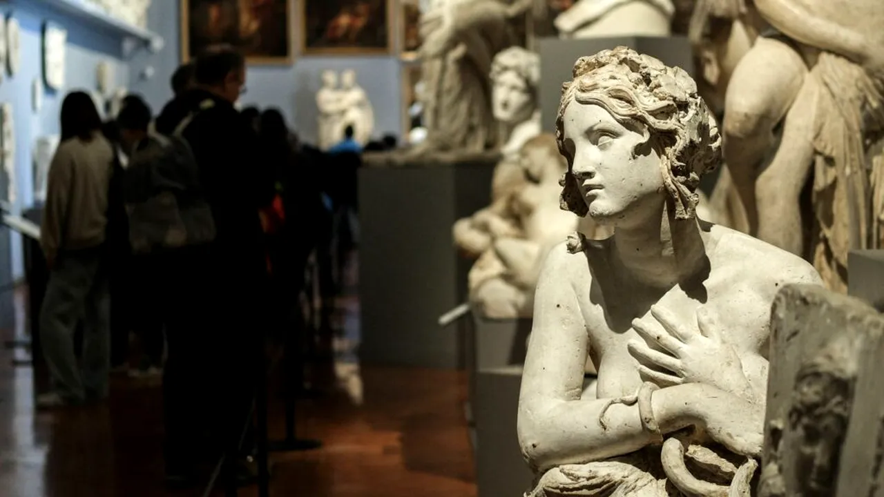 Laserele folosite pentru îngrijirea pielii ajută acum la restaurarea capodoperelor artistice franceze