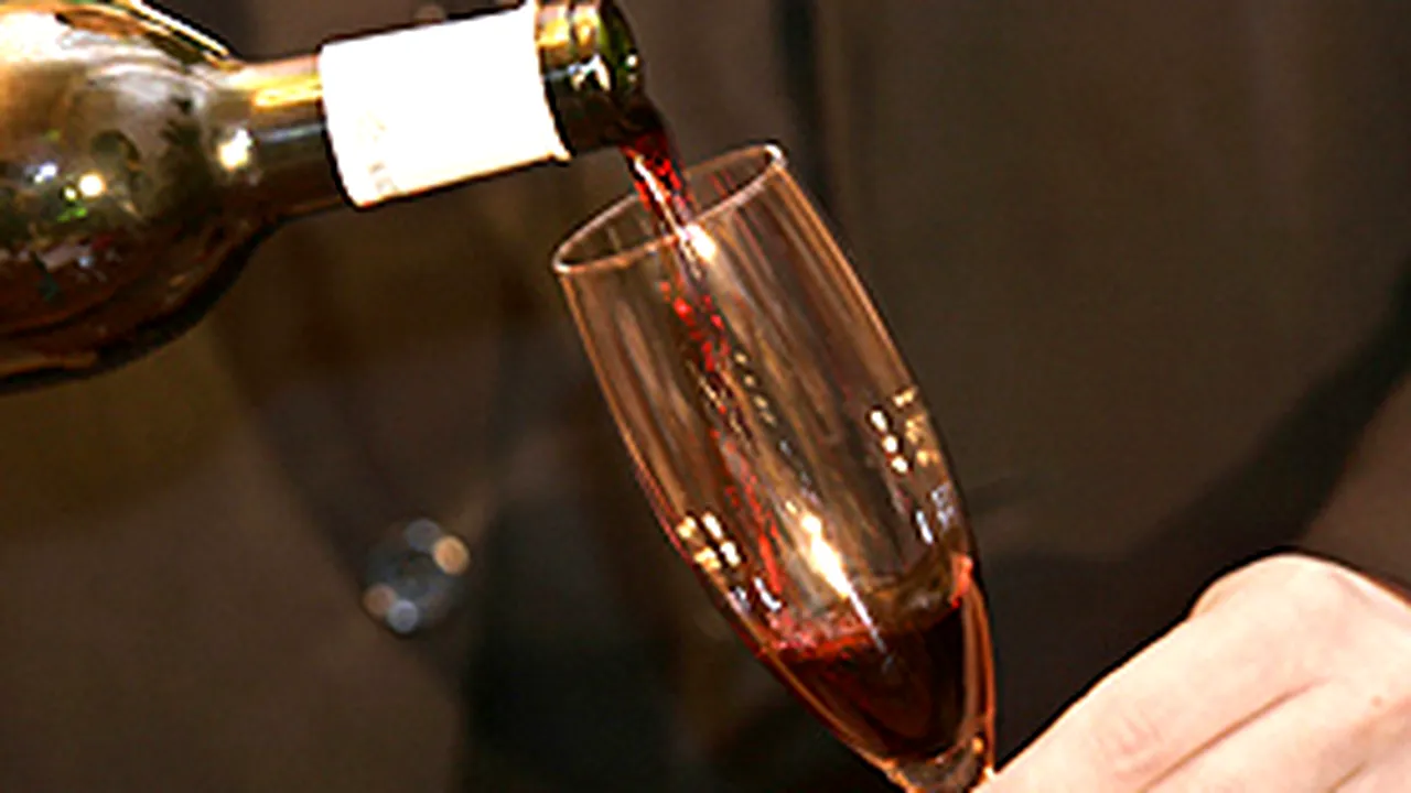 Consumul moderat de vin este benefic pentru organism