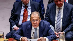 Serghei Lavrov avertizează că Statele Unite şi Rusia sunt „în pragul unui conflict militar direct”