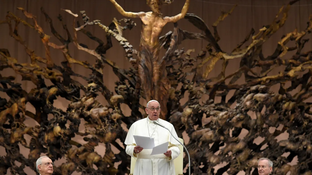 Vaticanul este de acord cu vaccinul anti-COVID. Papa Francisc vrea vaccinuri accesibile pentru ţările sărace