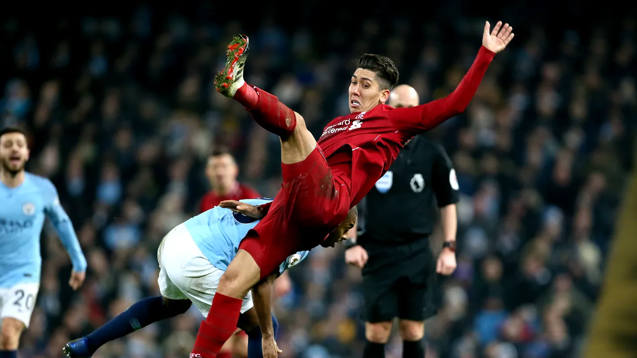 O nouă vedetă braziliană în fotbalul din Europa. Un jucător de la Liverpool primeşte o recunoaştere importantă