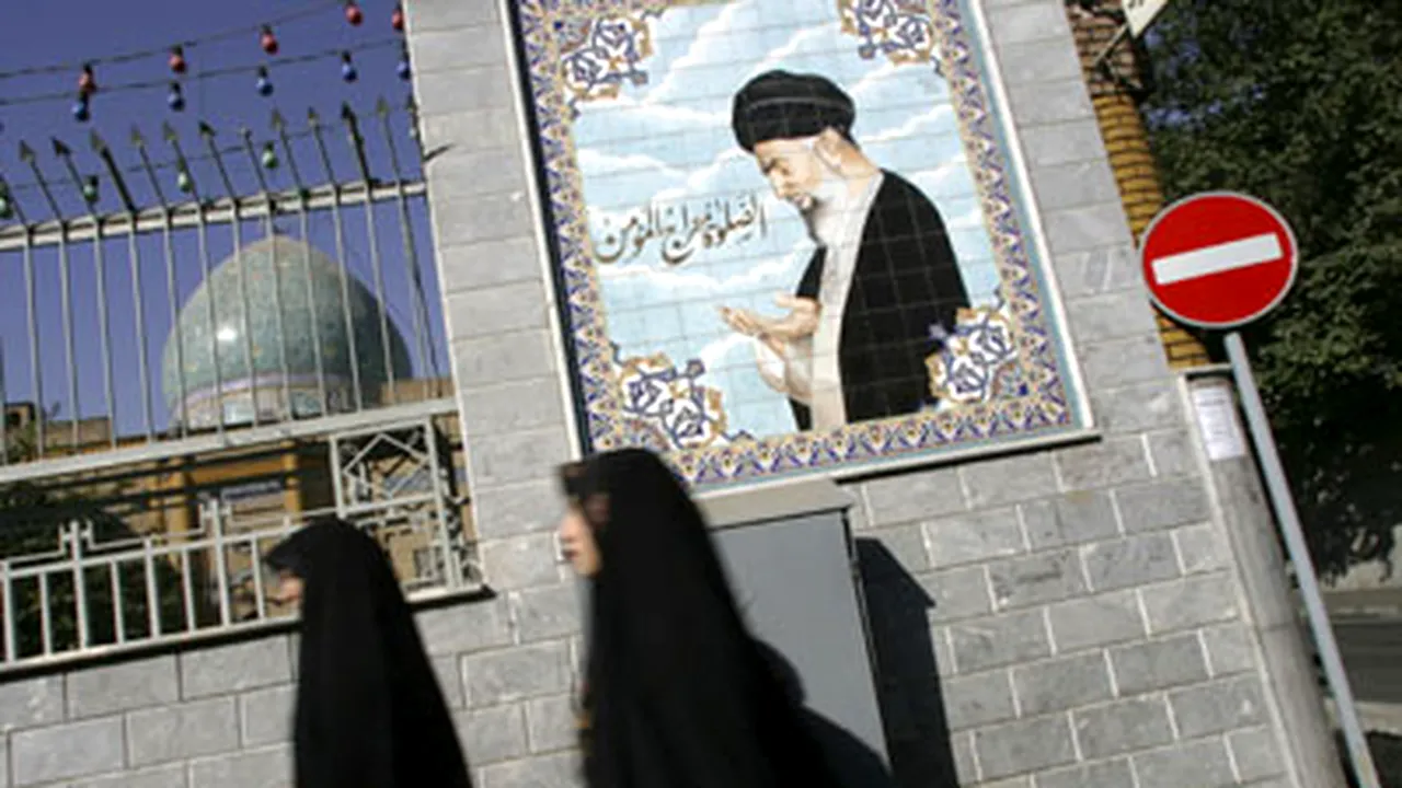 Ali Khamenei: Iranul va 