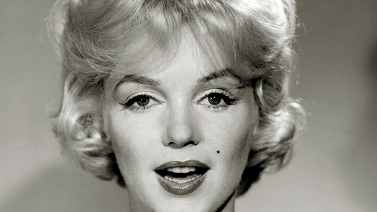 Marilyn Monroe topless, la ultima ei şedinţă fotografică. Fotografiile vor fi vândute la licitaţie