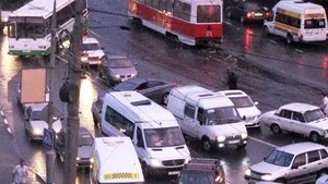 Cel puţin 37 de vehicule, implicate într-un ACCIDENT ÎN LANŢ în Rusia