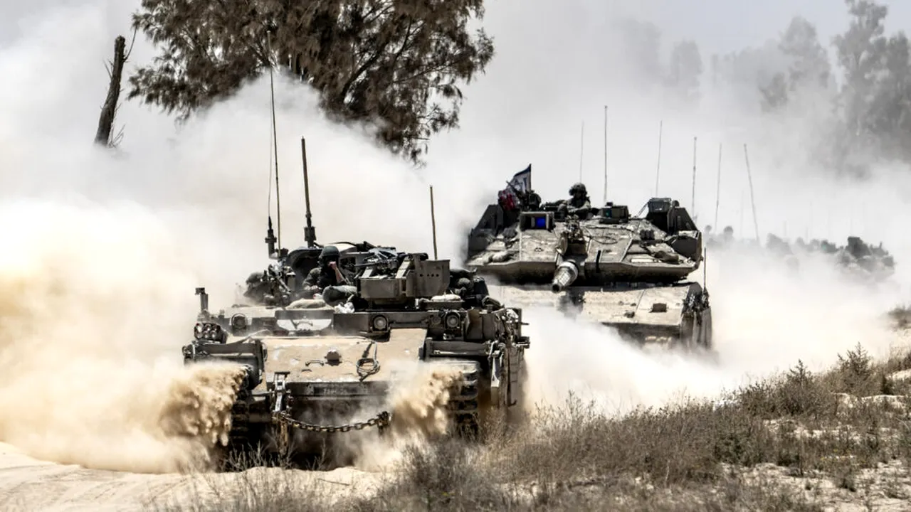 Forțele israeliene au lansat un atac asupra unei secții de poliție din Gaza. Opt persoane au murit