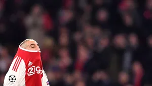 Când Ajax şi Armin van Buuren ne cheamă în viitor: 