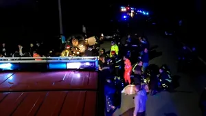 Tragedie într-un club din Italia: Cel puţin şase persoane au MURIT şi peste 100 au fost rănite