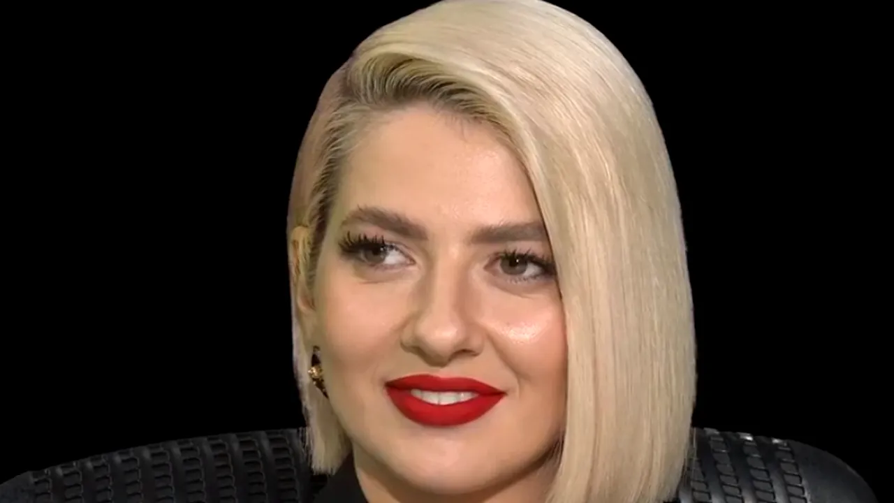 Lidia Buble se lansează şi în folclor