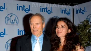 Clint Eastwood şi soţia sa, Dina Ruiz, s-au despărţit, după 17 ani de căsnicie