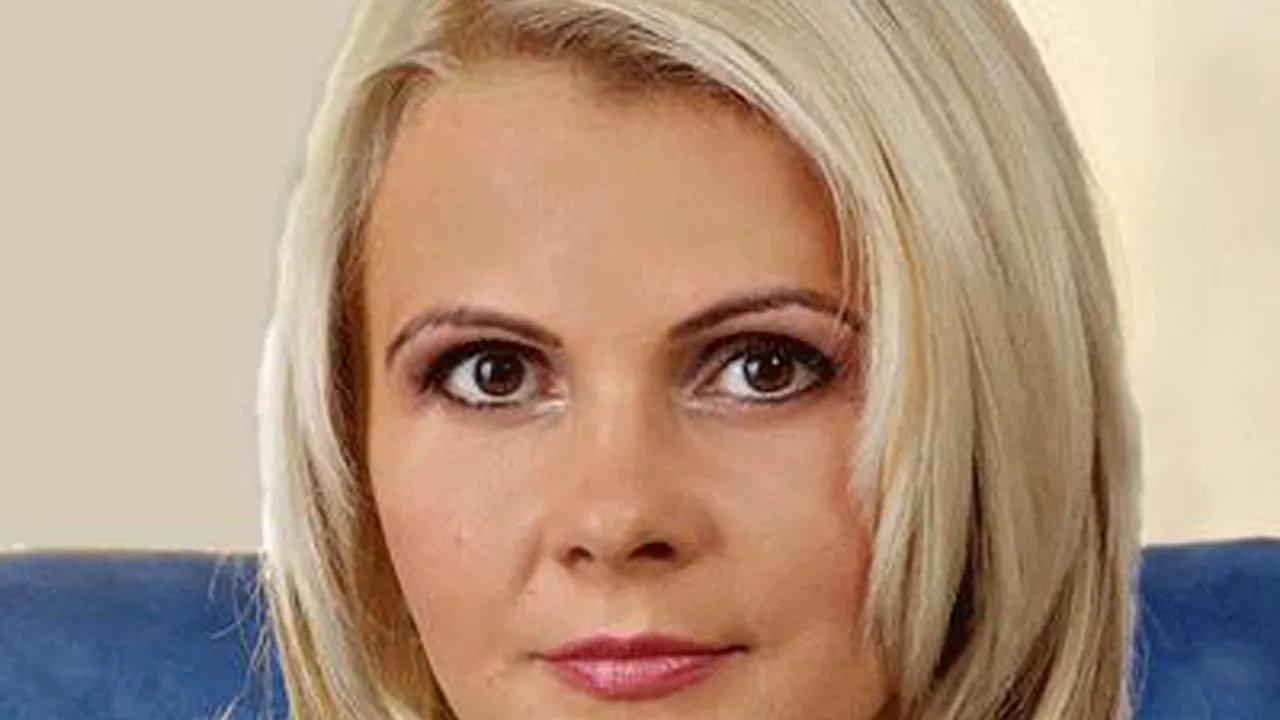 BIOGRAFIE: Claudia Boghicevici - învăţătoarea din Arad propusă a treia oară la Ministerul Muncii