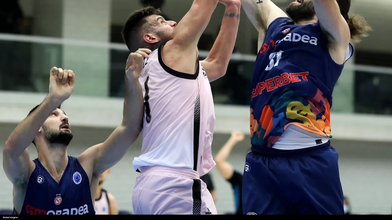 CSM Oradea învinge pe Porto în FIBA Europe Cup. Formaţia românească păstrează şanse la calificare