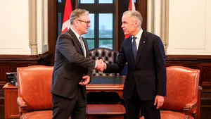 Marea Britanie și Canada pregătesc un parteneriat militar major. Avioanele de luptă, pe masa negocierilor