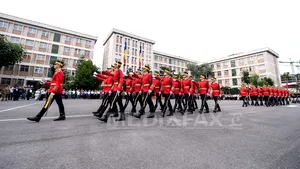 Autocar al Regimentului 30 Gardă, implicat într-un accident rutier: Un militar a murit