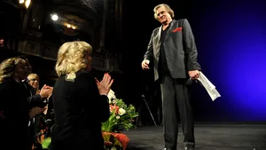 FOTO | Cum arată actuala soţie a lui Florin Piersic