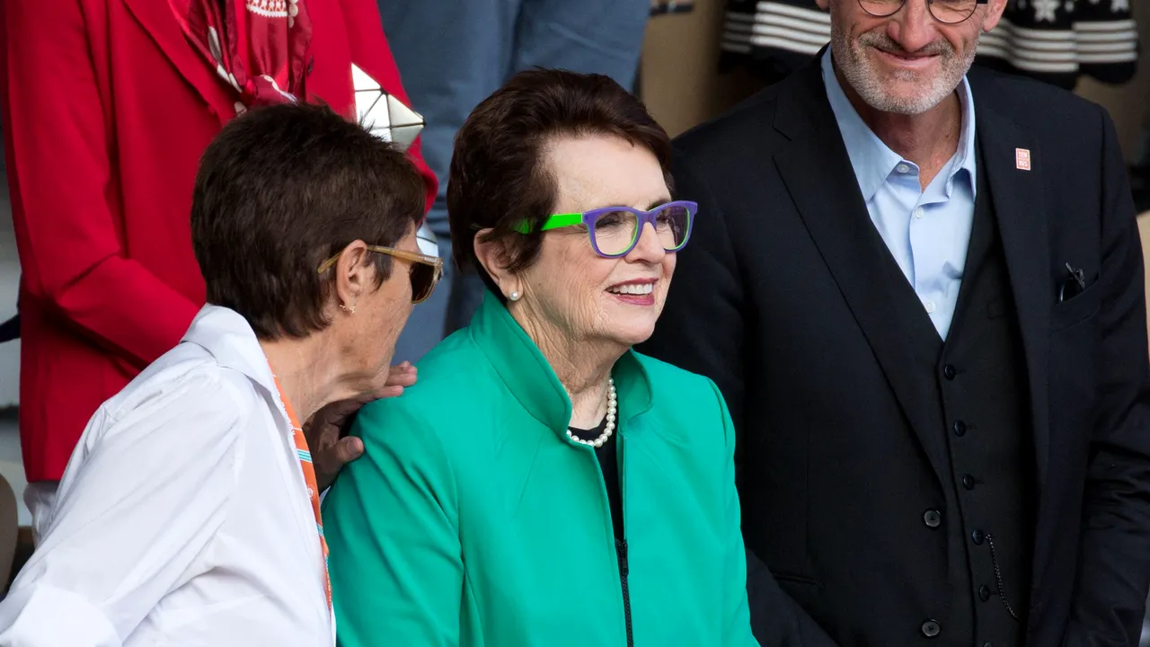 Billie Jean King primeşte cea mai înaltă distincţie civilă a Franţei