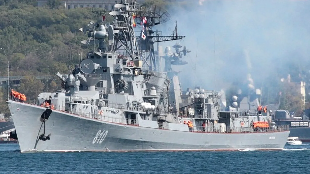 FOTO Demonstraţie de forţă: Nave şi avioane militare ruse au efectuat o serie de exerciţii cu muniţie reală în Marea Neagră