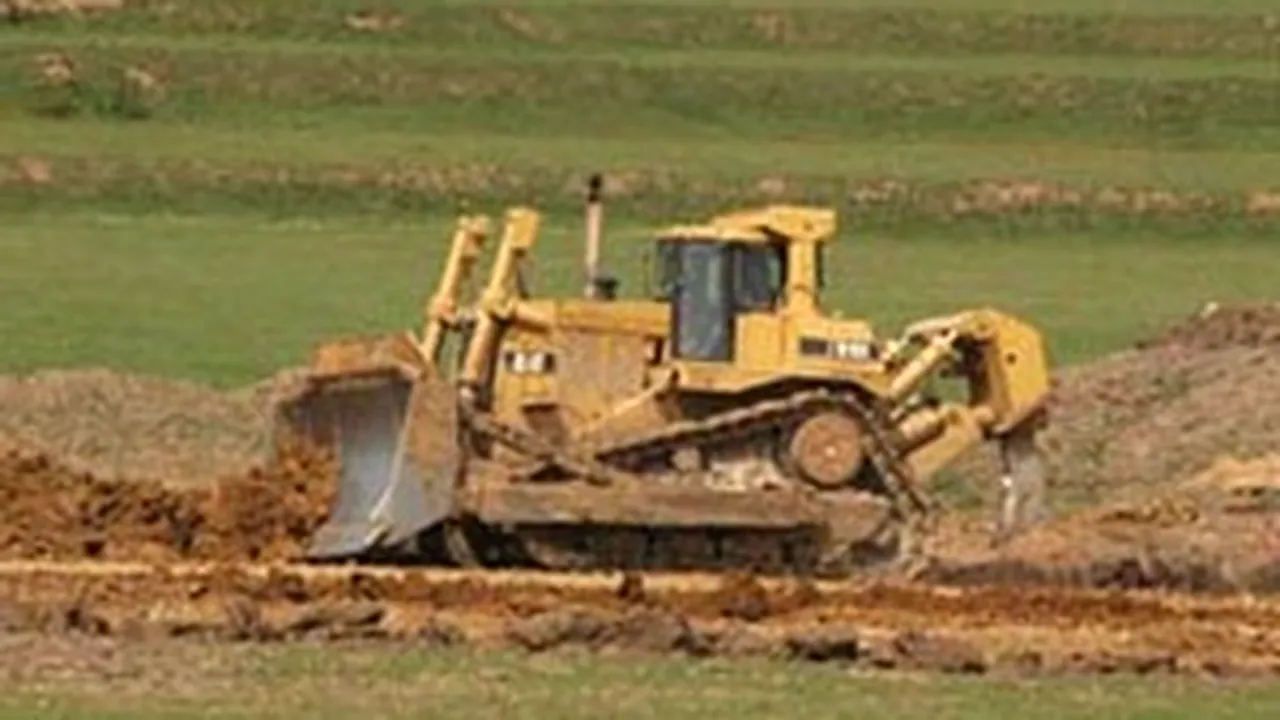 Highway Constructor Bechtel To Recall 300 Workers This Week