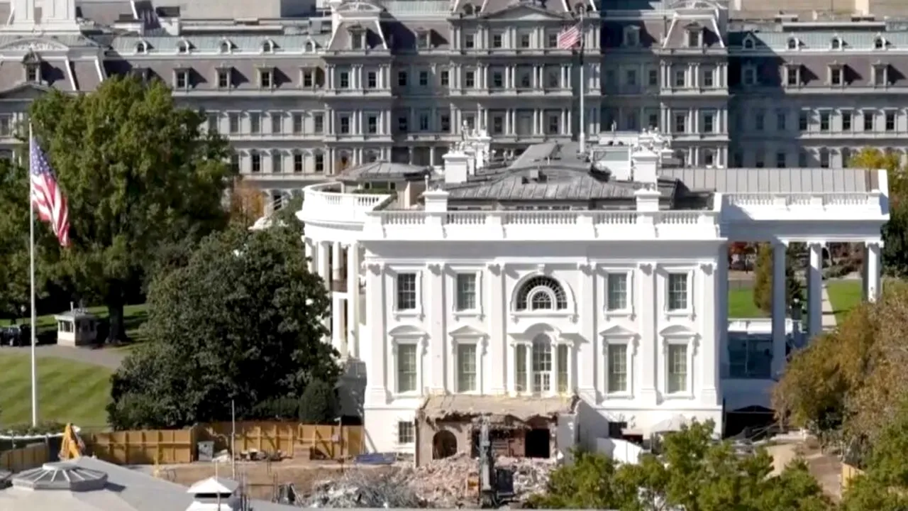 Un judecător a oprit renovarea sălii de bal a Casei Albe a lui Trump