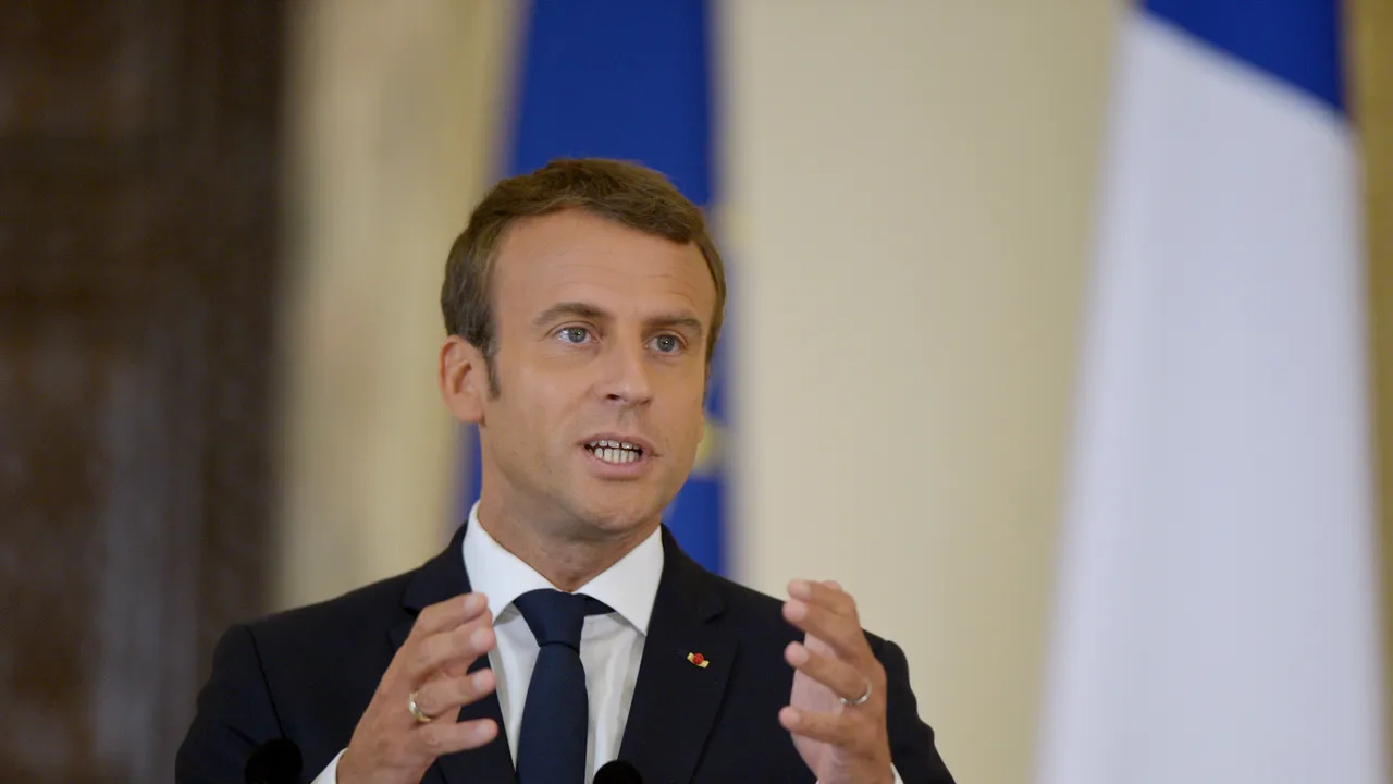 Prim-ministrul Poloniei: Emmanuel Macron subminează pilonii Uniunii Europene prin lovirea pieţei libere