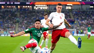 Mexic şi Polonia - a doua remiză albă la Cupa Mondială de fotbal. Lewandowski a ratat un penalty