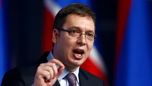 Preşedintele Vucic este acuzat că vrea să confişte protestele din Serbia