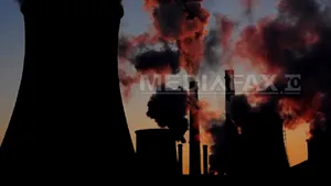 Guvernul aprobă un mecanism prin care şterge datoria CE Hunedoara la CNH, pentru a evita insolvenţa