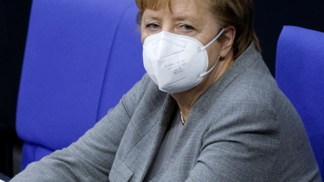 Merkel amestecă vaccinurile. Cancelarul german a făcut rapelul cu alt vacccin, după prima doză cu AstraZeneca