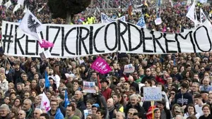 Zeci de mii de persoane au demonstrat împotriva uniunilor civile la Roma