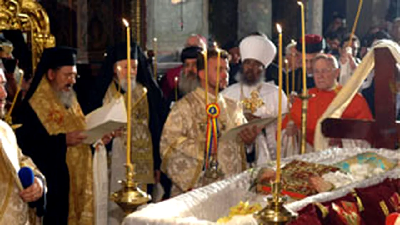Patriarhul Teoctist, depus în locul de veci din Catedrala Patriarhală