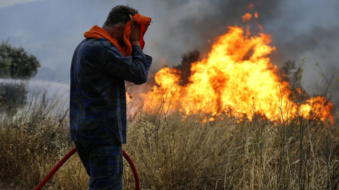 Peste 100 de incendii de vegetaţie, în Statele Unite