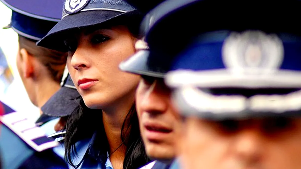 Poliţist din Mehedinţi, cercetat de superiori pentru că a participat la un protest împotriva Ordonanţei 13