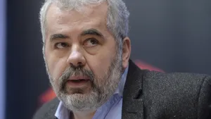  Asociaţia Colectiv a semnat un protocol cu Primăria Generală şi Spitalul Sf. Ioan pentru CONSTRUIREA unei noi maternităţi