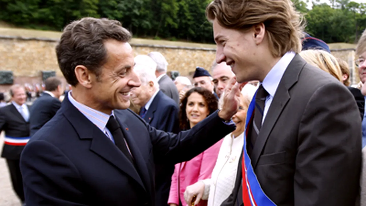 Preşedintele francez Nicolas Sarkozy va deveni bunic