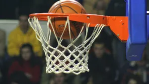 Naţionala masculină de baschet a României a pierdut în Serbia