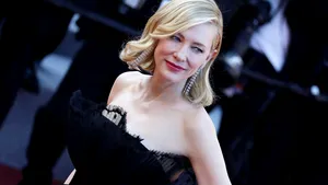 Cate Blanchett a devenit primul ambasador global al frumuseţii pentru Armani / Giorgio Armani: Luminoasă şi sofisticată, eleganţa sa naturală şi frumuseţea unică sunt izbitoare
