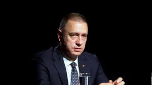 Mihai Fifor: Raportacii lui Iohannis fac plângeri la Facebook împotriva conturilor care îl deranjează