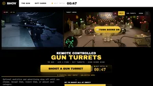 Un site le permite utilizatorilor să controleze online arme adevărate. Accesul se face contra cost
