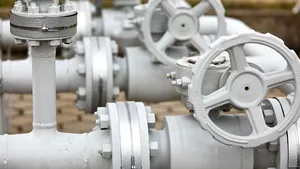 Romgaz ar putea sista furnizarea către ELCEN, dacă nu prezintă program de stingere a datoriilor