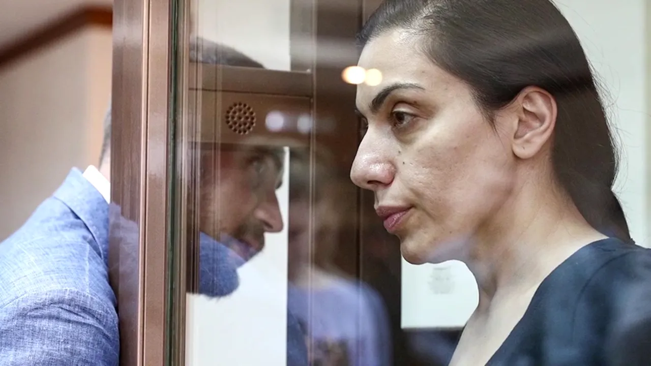 Spionajul rusesc cere prelungirea arestului Carinei Ţurcan, acuzată de spionaj în favoarea României