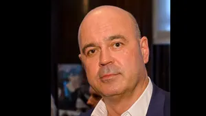 Miliardarul Alexeï Kouzmitchev, un apropiat al lui Vladimir Putin, a fost arestat în Franţa. În vila sa din Saint-Tropez au fost găsite pachete de bani