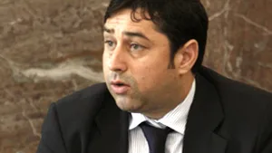 Cristian David, mandatat să discute cu partidele despre data alegerilor locale
