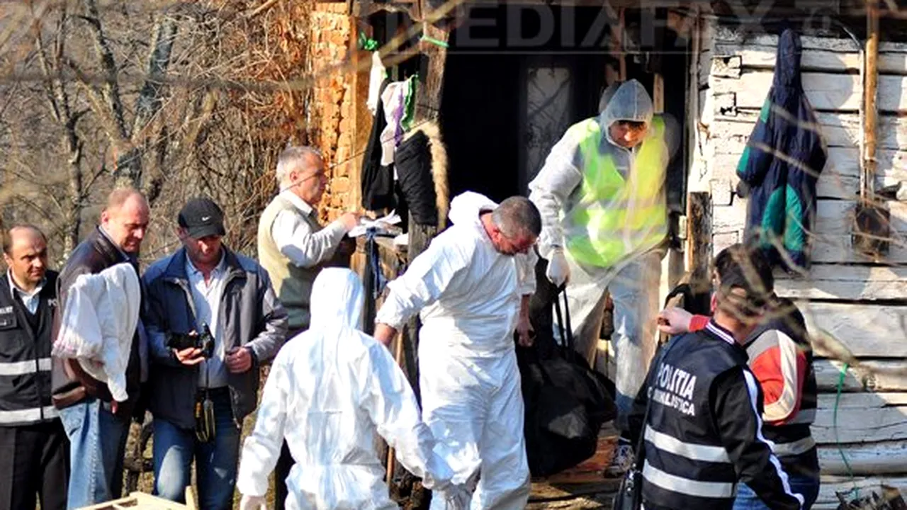 Dubla crimă din Blăjeni: Tânăra ucisă alături de mama ei a murit după prima lovitură de topor. Principalul suspect, arestat