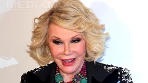 Joan Rivers a murit din cauza complicaţiilor apărute în timpul intervenţiei chirurgicale
