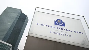 BCE menține dobânzile neschimbate și avertizează că incertitudinile geopolitice rămân ridicate