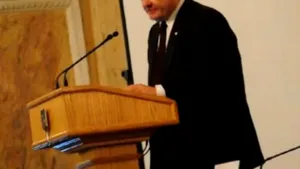 Petro Poroşenko a vorbit în limba română într-un discurs susţinut la Cernăuţi - VIDEO