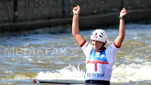 Federaţia Internaţională de Kayac-canoe vrea introducerea probelor feminine de canoe la JO