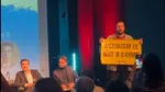Burduja, atacat de un activist Greenpeace: Început kamikaze, dar tranziţia energetică trebuie făcută