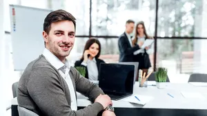 (P) O nouă generație de antreprenori transformă angro-ul într-o punte spre independență economică