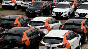 Piaţa închirierilor auto: Schimbări şi tehnici de supravieţuire financiară. „Există un profil nou de client”