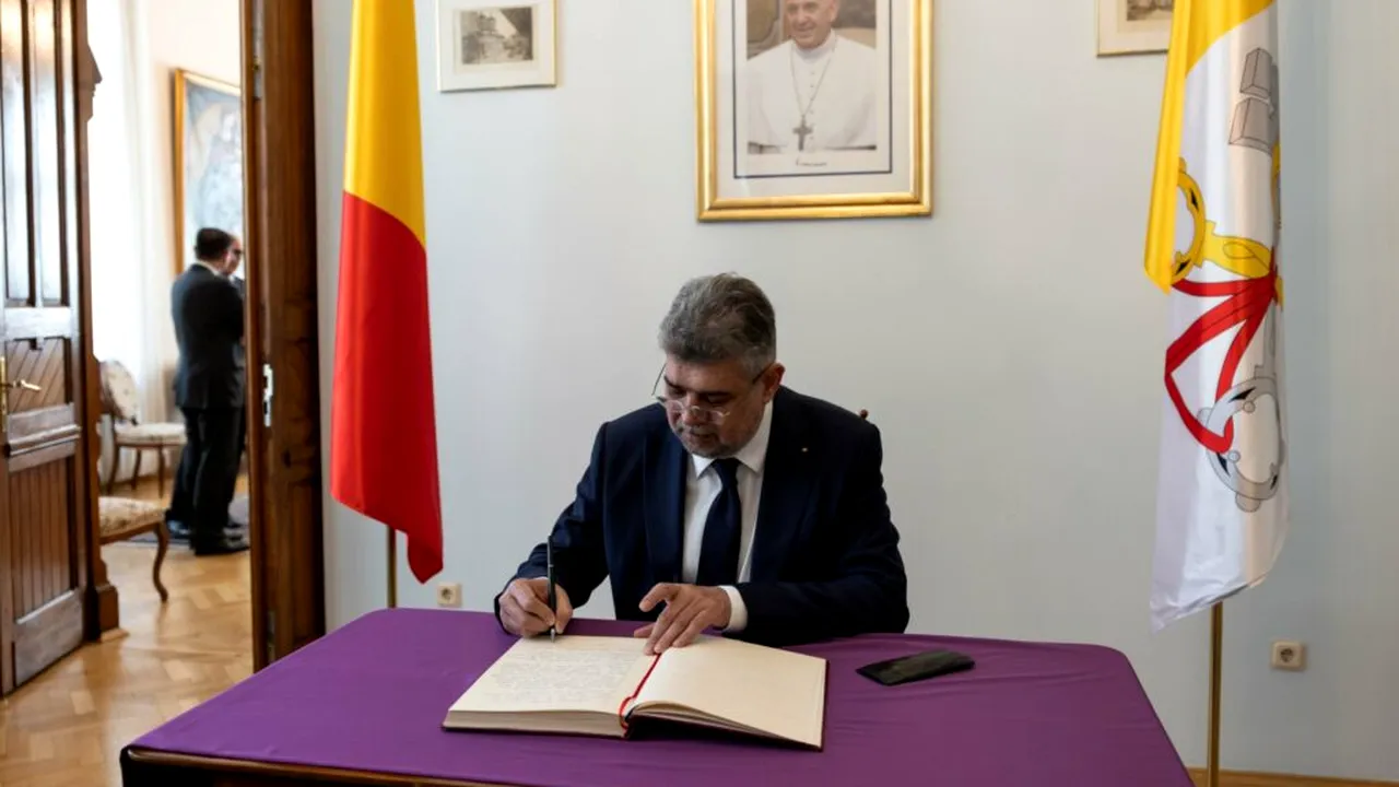 Ciolacu a semnat în cartea de condoleanțe în memoria Papei Francisc. Premierul merge la Vatican